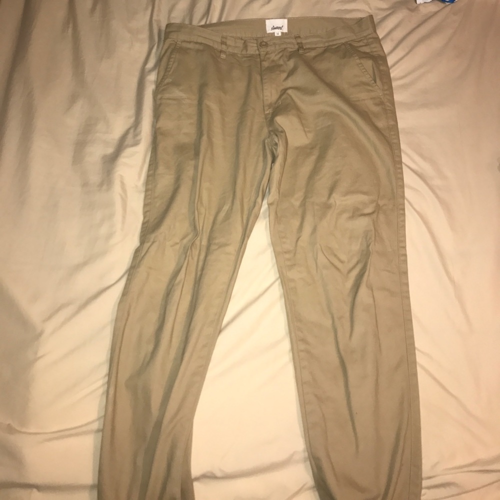 (Size 34) Elwood Chino Khaki Joggers