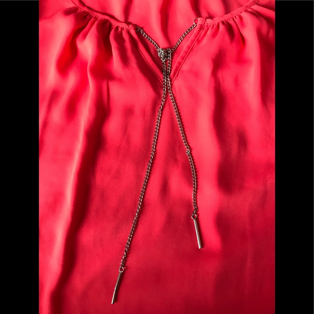 NWT Avenue Coral bottom layered Blouse - Picture 3 of 5