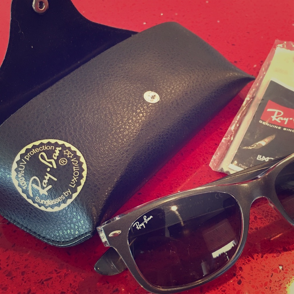 Ray ban New Wayfarer