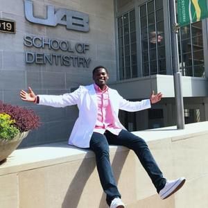 Meet your Posher, Malik