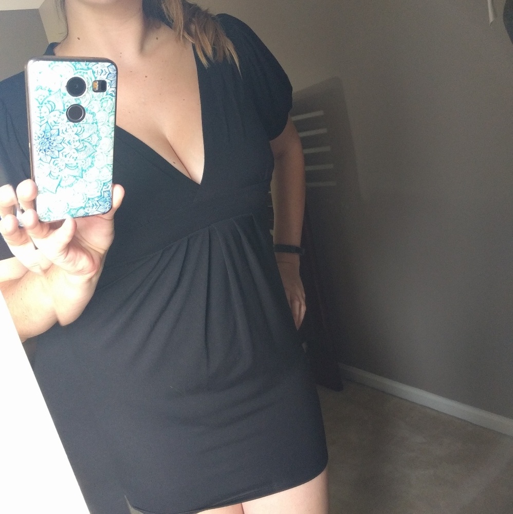 LBD with great sleeves!!