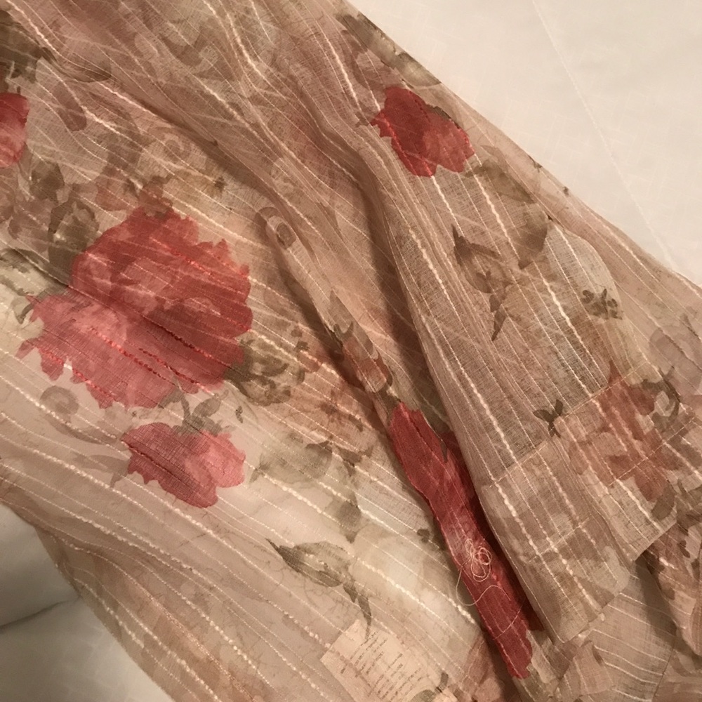 Rose 🌹 sheer curtains