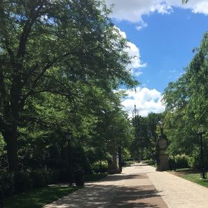 Meet your Posher, Nicole