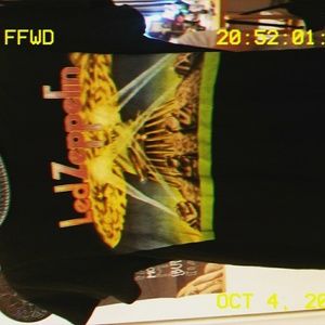 Led Zepplin t-shirt
