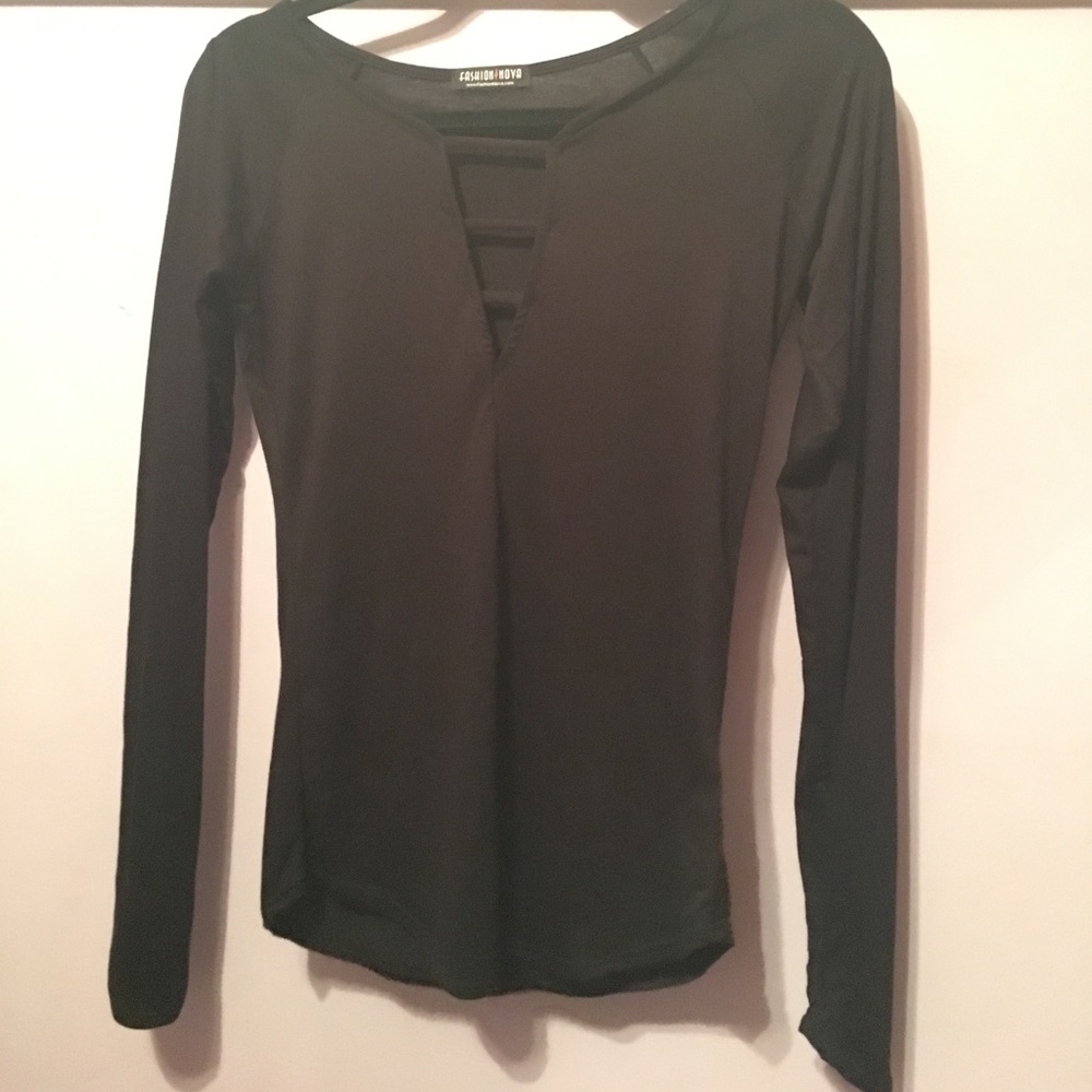 Black long sleeve fashion nova shirt