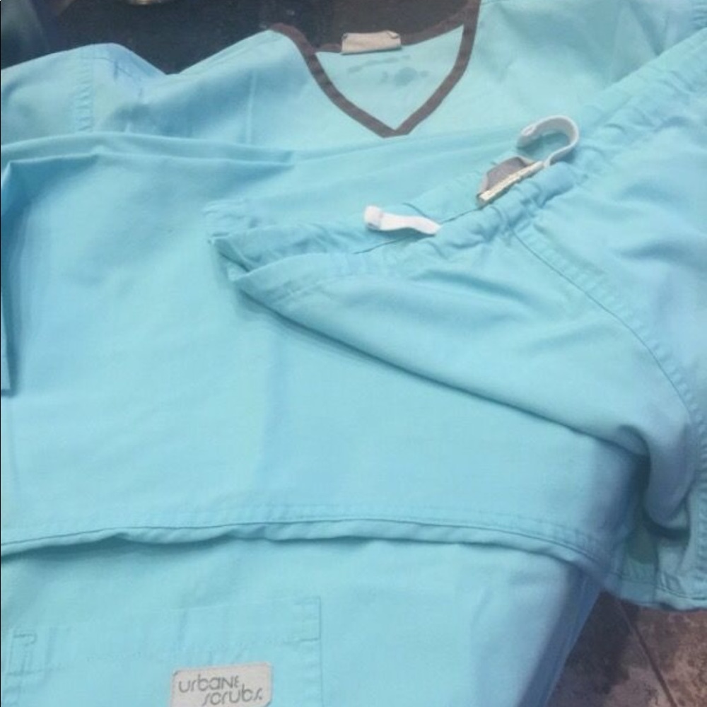 Scrubs