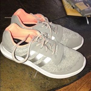Adidas shoes size 9 & 1/2