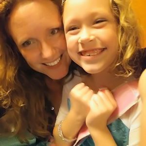 Meet your Posher, Whitney