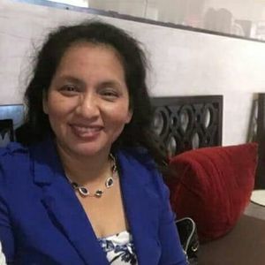 Meet your Posher, Mayra