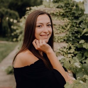 Meet your Posher, Lauryn