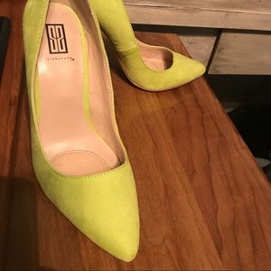Signature 7.5 heels