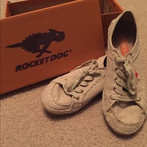 Rocket Dog Canvas Flats