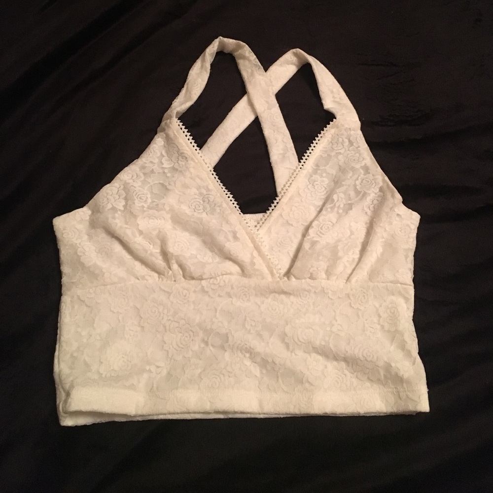 Lace croptop