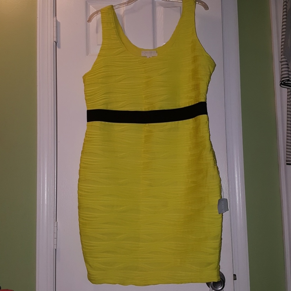 Sheath yellow with black waistband dress