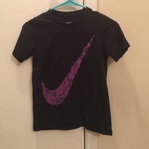 Kids Nike T-Shirt size Medium