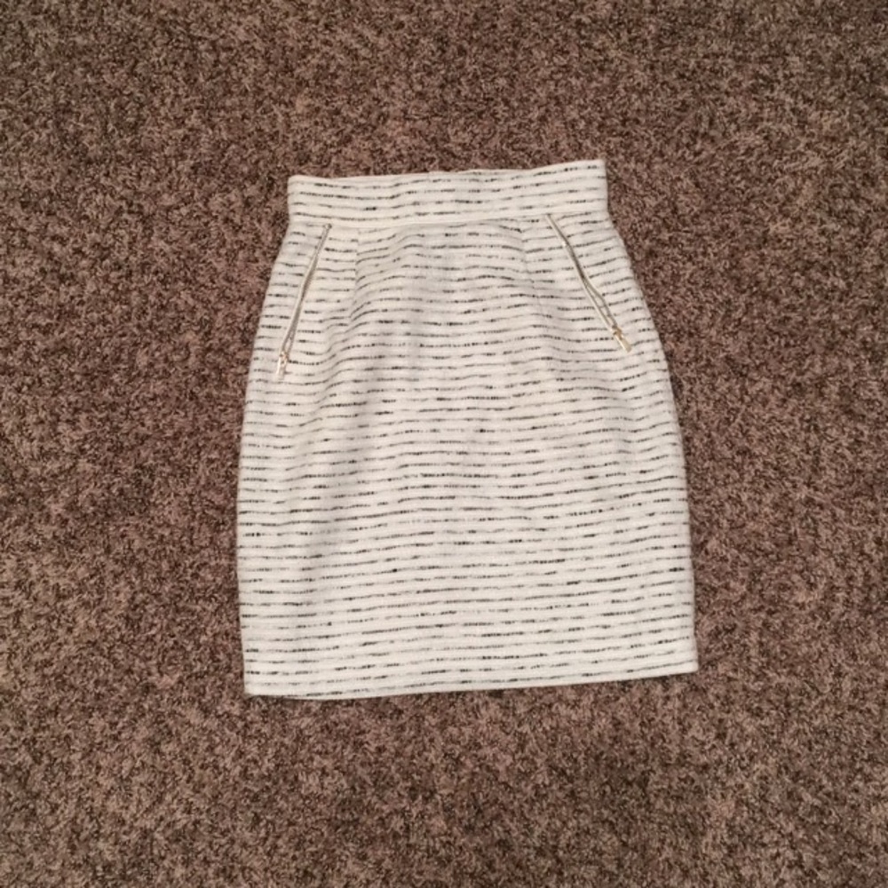 Beautiful H&M skirt
