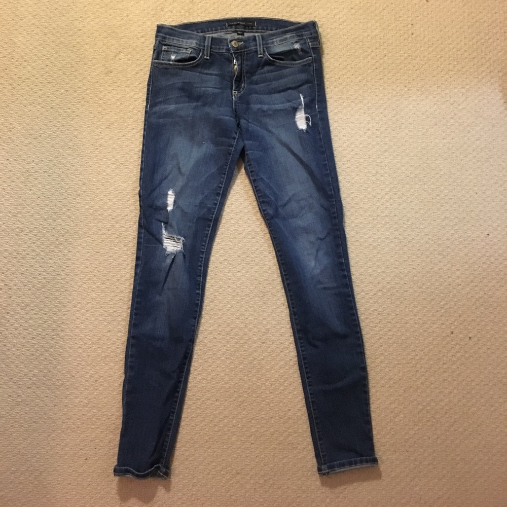 Ripped jeans