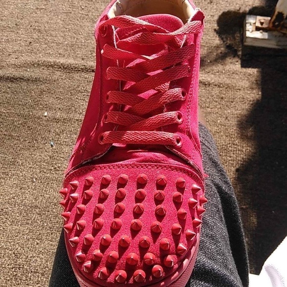 Red bottom - Picture 3 of 4