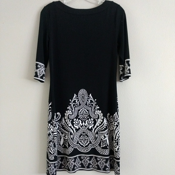 Dress - Picture 2 of 4