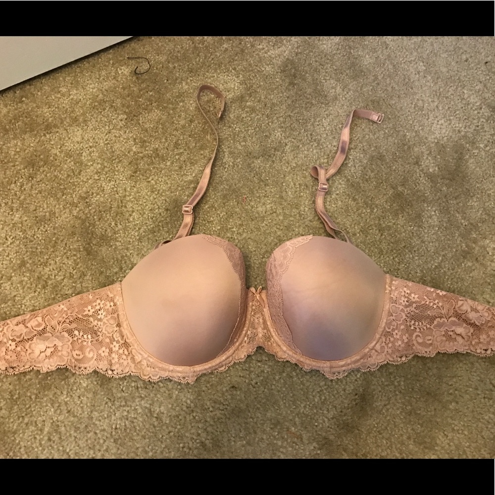 Victoria's Secret 34DD strapless bra