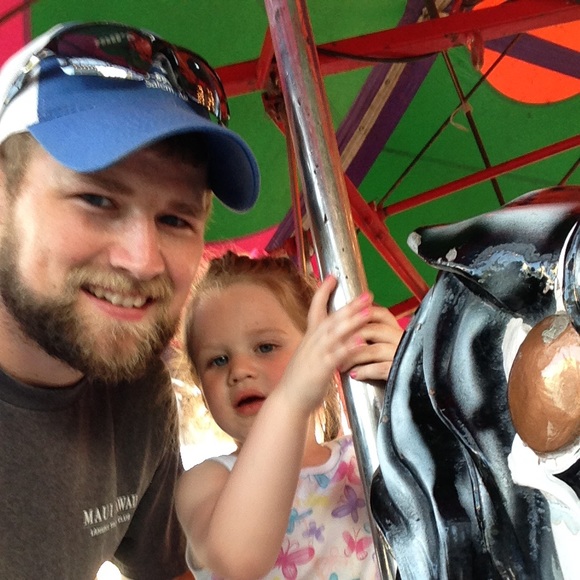 Meet your Posher, Chris - Picture 1 of 1