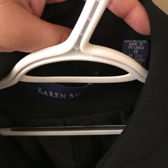 Women’s Suit Jacket - Picture 2 of 2