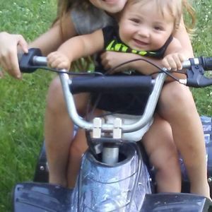 Meet your Posher, Roxanne