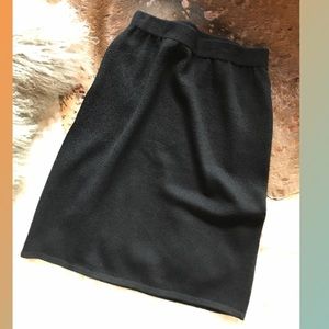 Gorgeous St. John Skirt