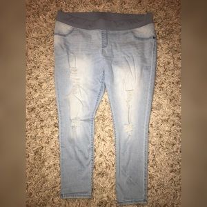 Maternity Distressed Jeans XXL