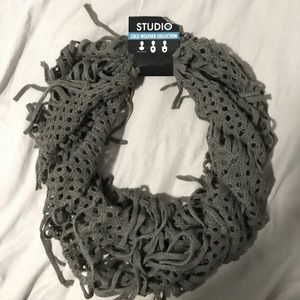 Studio - infinity scarf