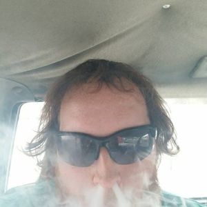 Meet your Posher, Thomas