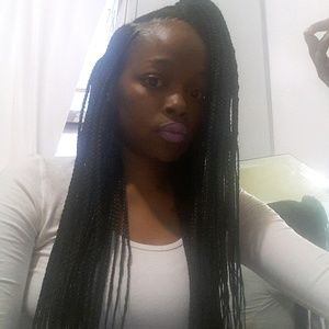 Meet your Posher, Melissa