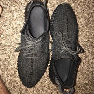 12.5 Adidas yeezy boost 350 pirate black