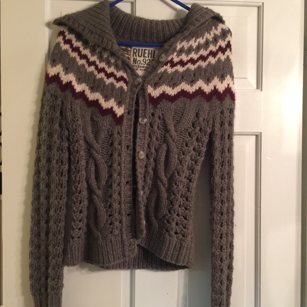 Ruehl Sweater