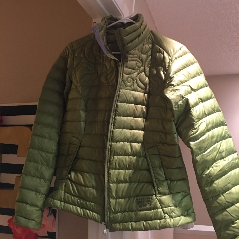 Mountain Hardwear puffer jacket