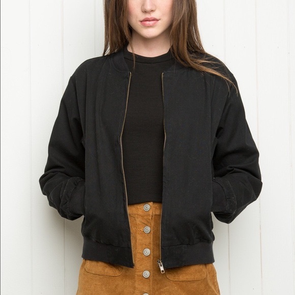 Brandy Melville Jackets & Blazers - Brandy Melville Black Kasey Bomber Jacket