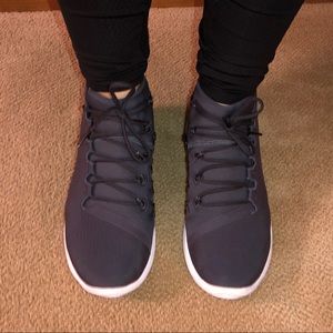 Under Armour Street Precision Mid