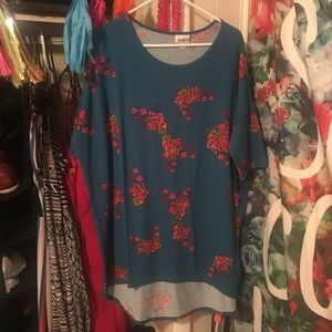 Lularoe Floral irma