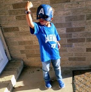 Meet your Posher, Jonathan