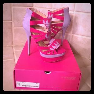 Shoedazzle "Sally"" sandals in pink suede size 8