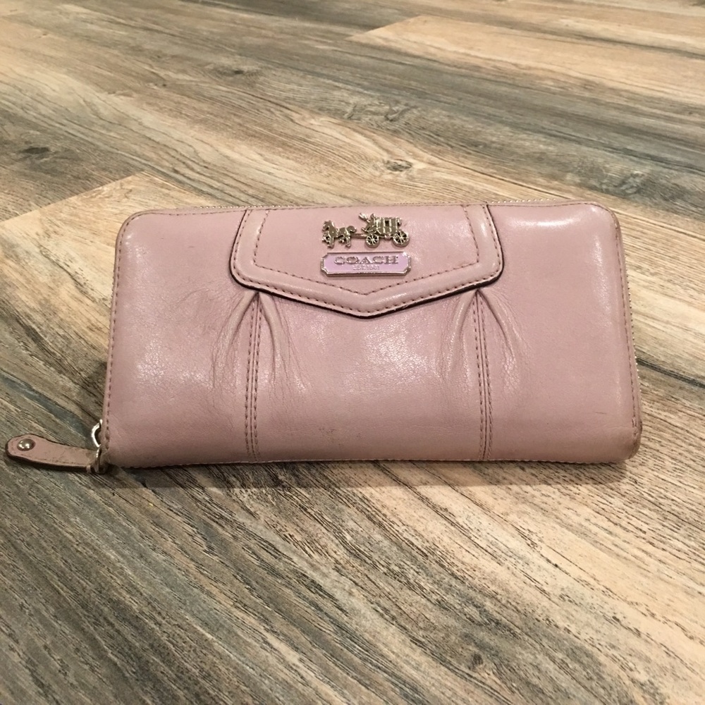 Light lavender COACH wallet