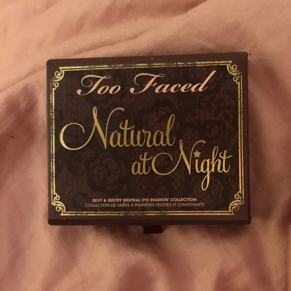 Too faced Natural at Night Palette
