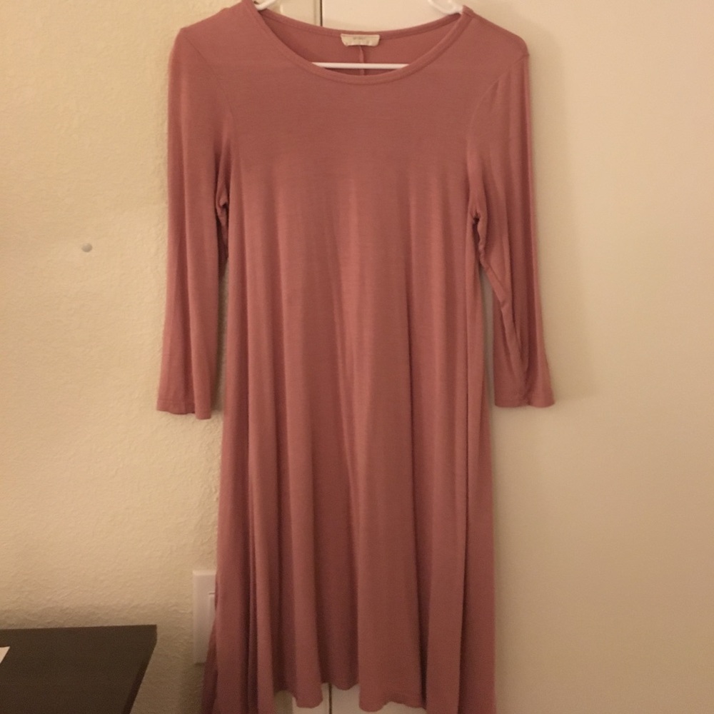 Rose colored long sleeve t shirt dress