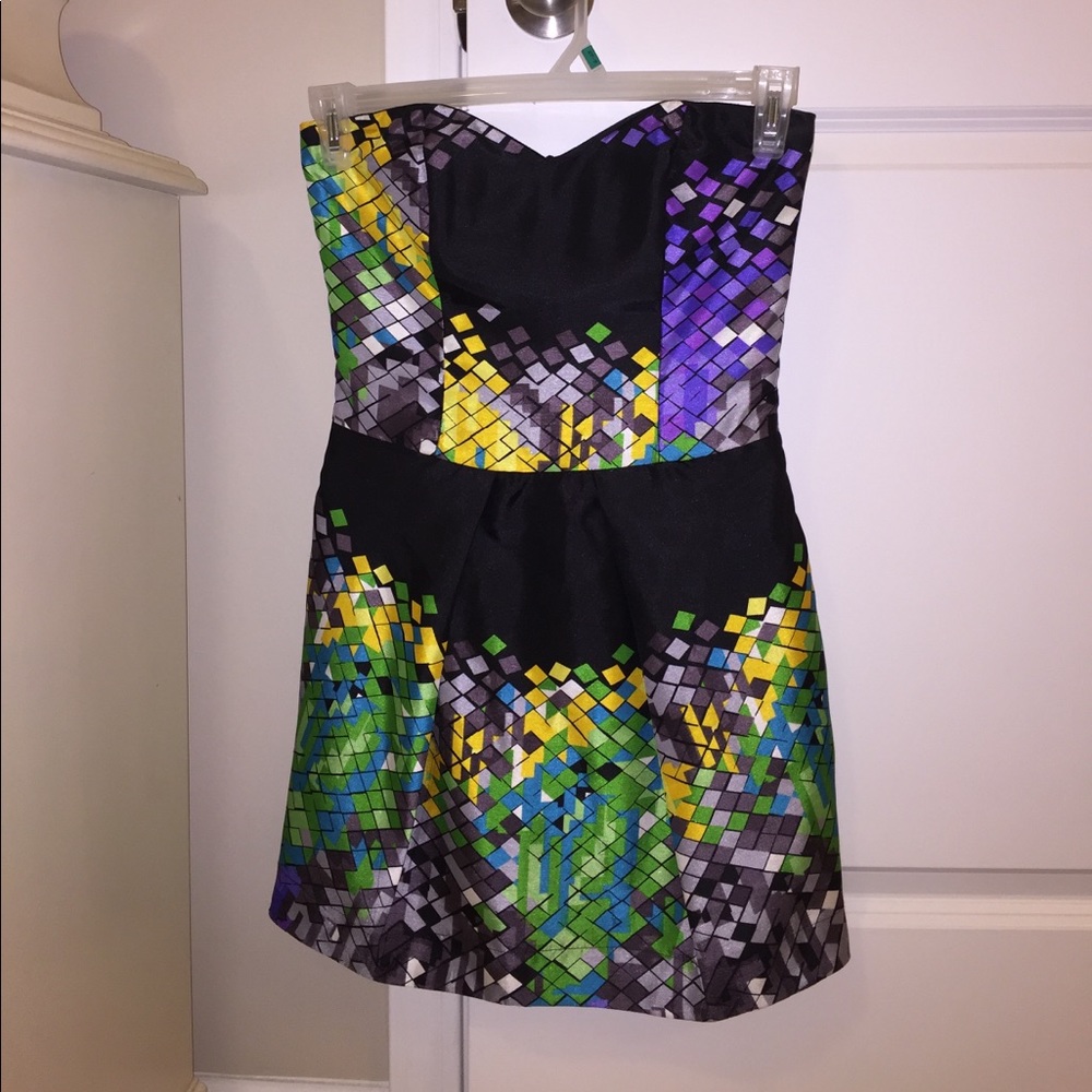 Strapless Evening Dress with a Geometric Pattern