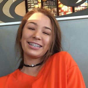 Meet your Posher, Kylee
