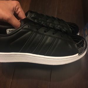 adidas superstar silver toe