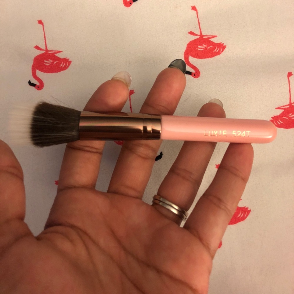 Luxie 524T brush