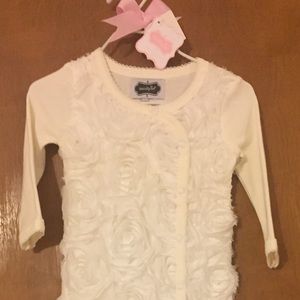 NWT Ivory Ruffled Baby Sleeping Gown 3-6 months