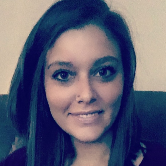 Meet your Posher, Elizabeth - Picture 1 of 1