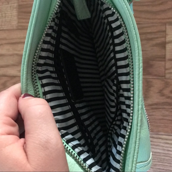Mint Green Crossbody Bag - Picture 5 of 7